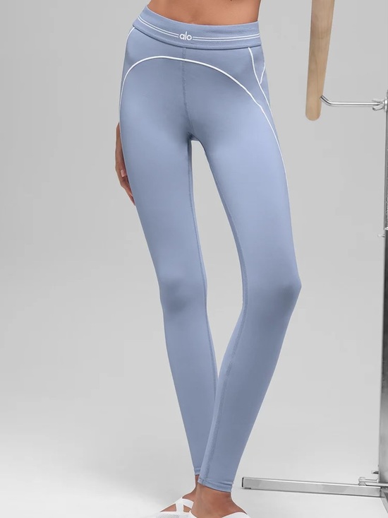 ALO Yoga Pants - ALO Yoga Airbrush high waist heart throb legging in winter frost/white